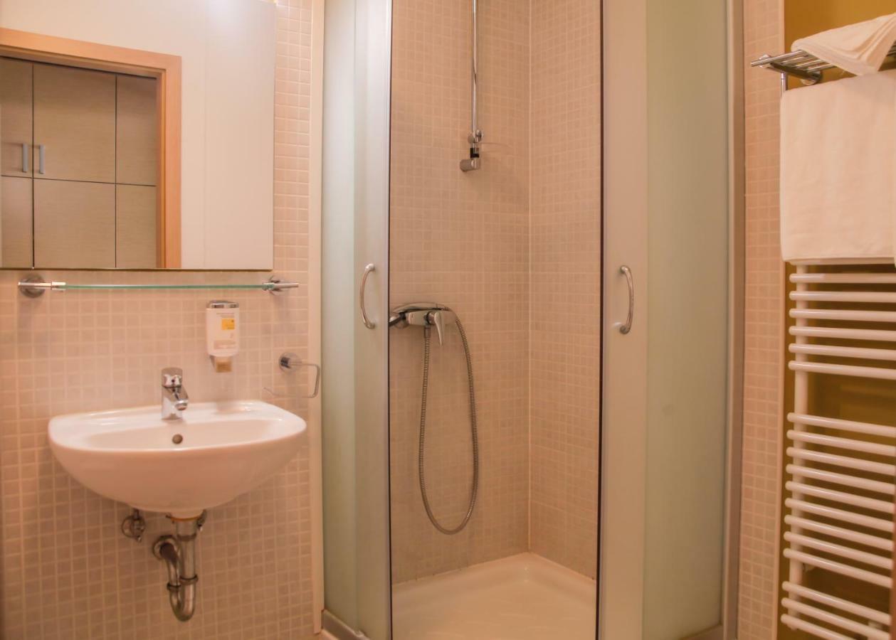 Hotel Veter Ruse Екстериор снимка